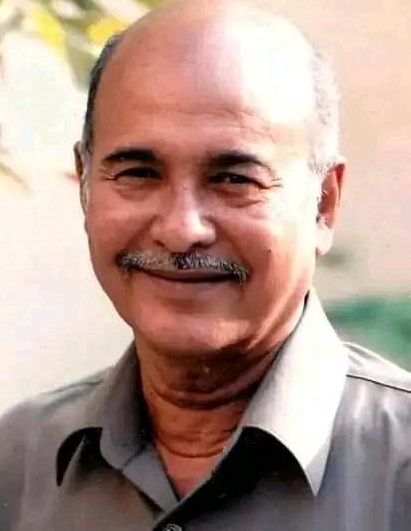 চলচ্চিত্রগ্রাহক,পরিচালক-প্রযোজক,কাহিনী-চিত্রনাট্যকার ও চলচ্চিত্রব্যক্তিত্ব ছিলেন এম এ সামাদ 